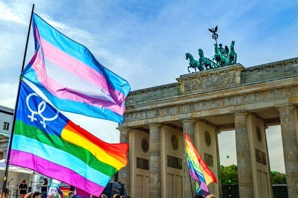 sabrina_groeschke-rainbow-5619365.jpg Sabrina_groeschke rainbow 5619365.
